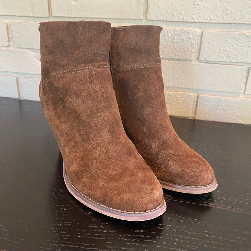 Sole Society Alexi Womens Wedge Bootie Ankle Boots Brown Suede Size 8.5